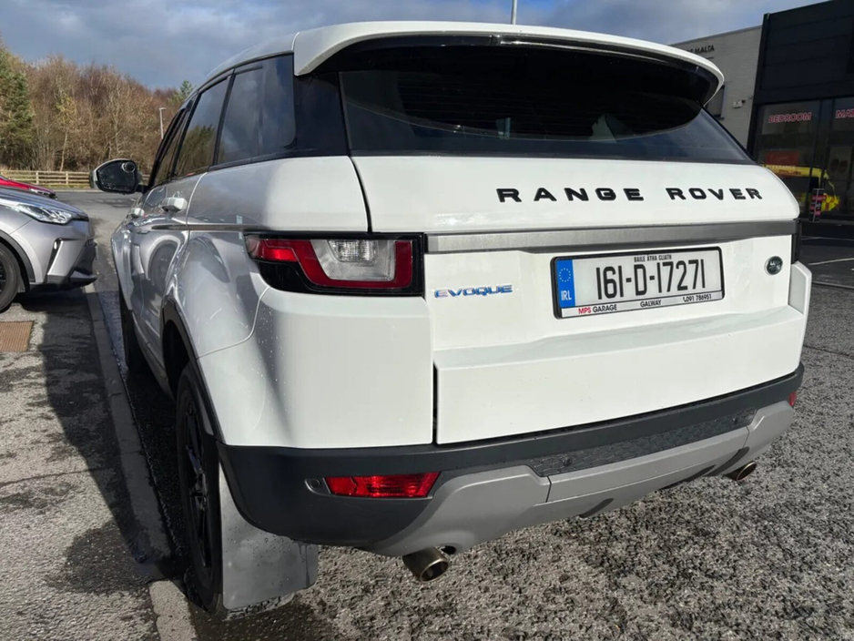 2016 Land Rover Range Rover Evoque - image 11