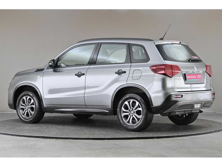 2023 Suzuki Vitara - image 6