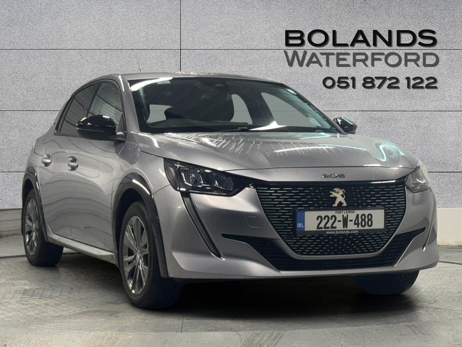 2022 Peugeot 208 Electric 136bhp (50 kWh) Allure Pack €16,975