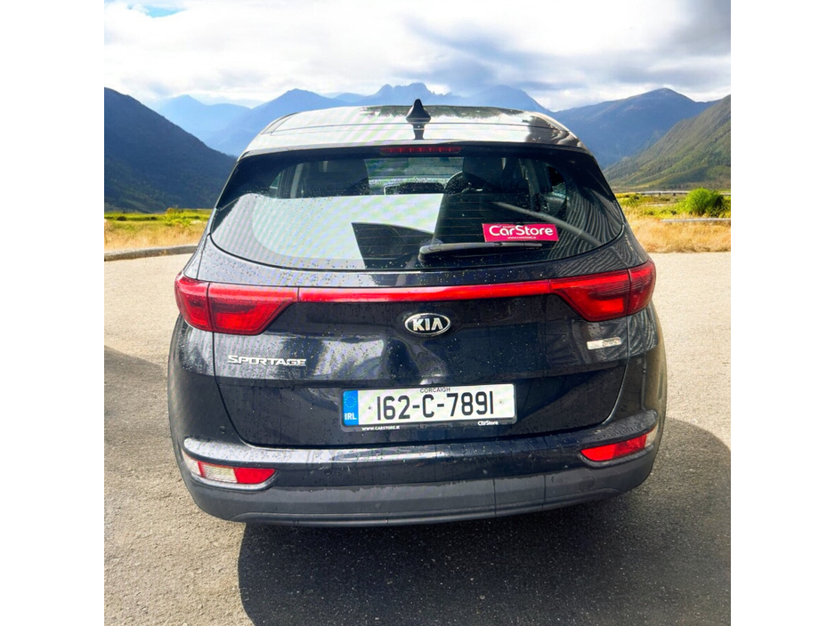 2016 Kia Sportage - image 5