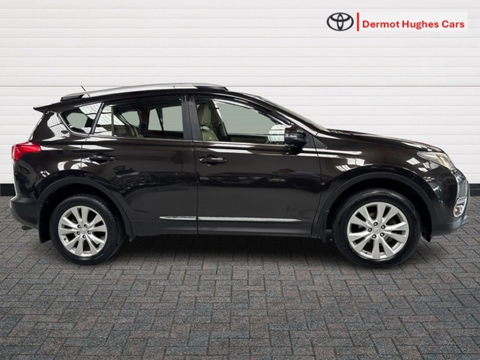 2014 Toyota Rav4 - image 3