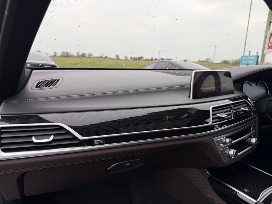 2017 BMW 7 Series M Sport - Top Spec - Fully Loaded €28,900