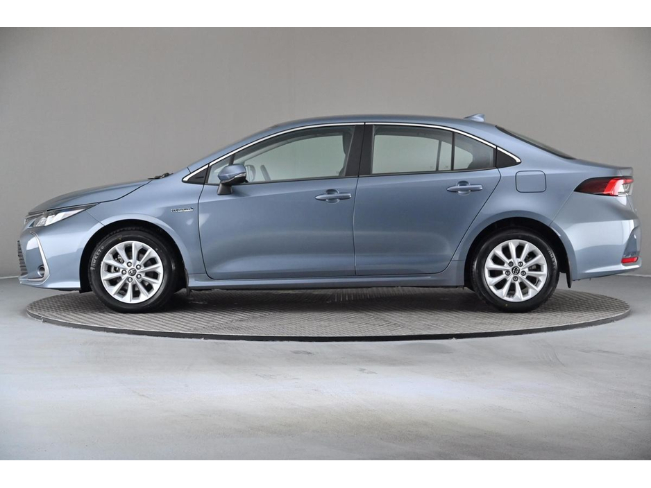 2020 Toyota Corolla - image 19