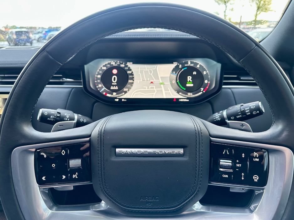 2023 Land Rover Range Rover - image 10