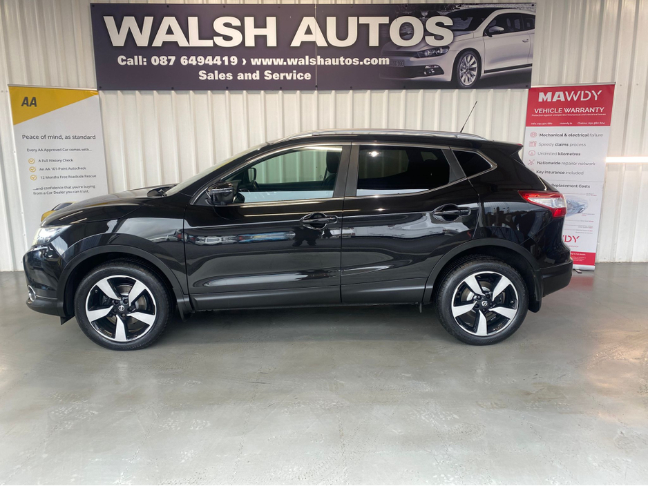 2016 Nissan Qashqai - image 2