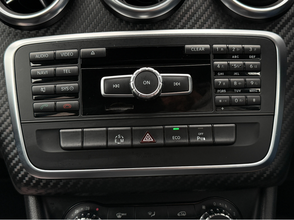 2013 Mercedes-Benz A Class ( 132 REG A180 AMG LINE NIGHT PACK AMG INTERIOR HALF LEATHER SEATS / HI SPEC / SYSTEM LOW ROAD TAX BAND / SIMI DEALER €13,450