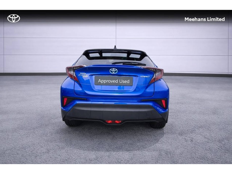 2019 Toyota C-HR - image 4