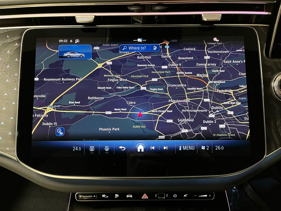 2026 Mercedes-Benz E Class 300e AMG - 19 Inch Alloys - Reversing Camera - Ambient Lighting - Sat Nav - Climate Control - Electric Heated Memory Seats - Keyless Start - Apple CarPlay/Android Auto €87,226