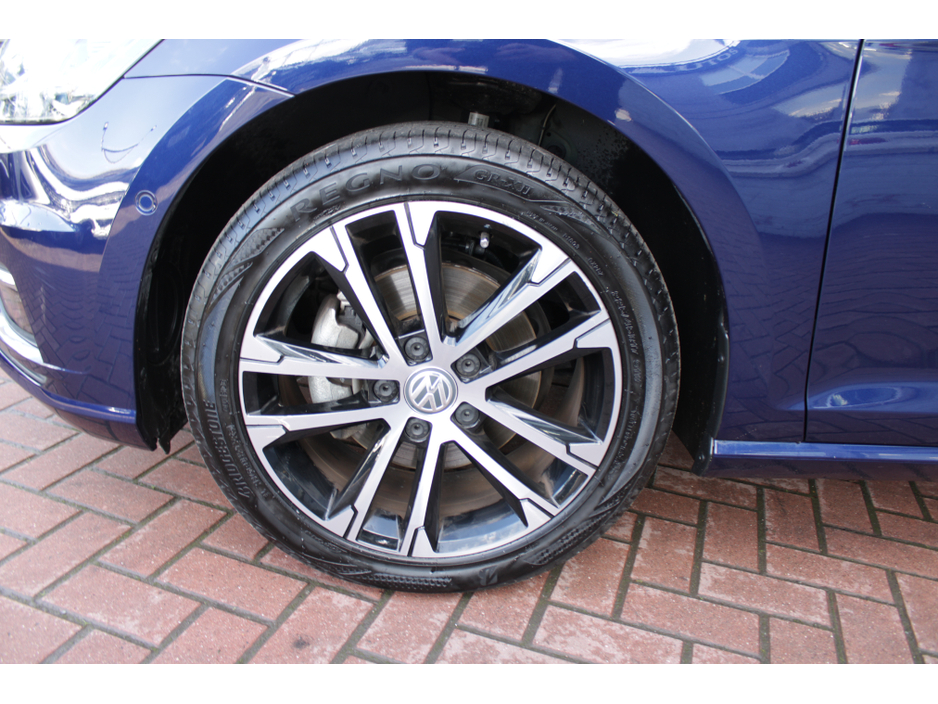 2020 Volkswagen Golf 1.2TSI COMFORTLINE PLUS WITH ONLY 76,000 KMS // AS NEW CONDITION  // BUY WITH CONFIDENC AA AND SIMI APPROVED DEALER 2025 // FINANCE ARRANGED // ALL TRADE INS WELCOME // €22,950