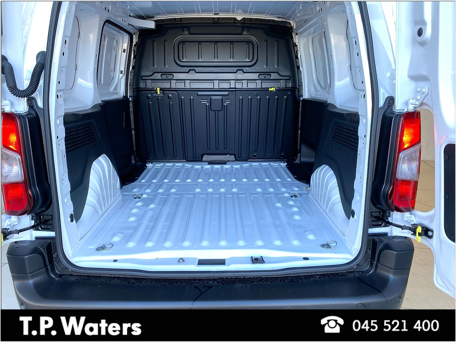 2026 Fiat Doblo - image 11