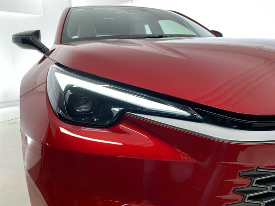 2025 Lexus LBX Elegant €39,950