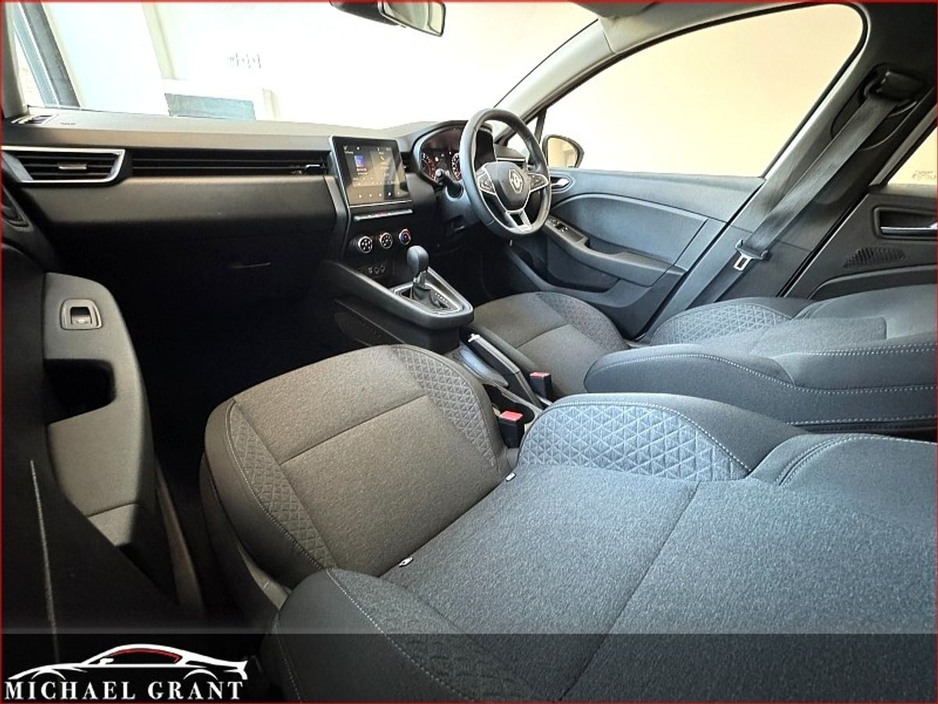 2023 Renault Clio AUTOMATIC 1.0 PETROL TCe90 CVT D Full Equilibre / 1 OWNER / IRISH CAR €19,950