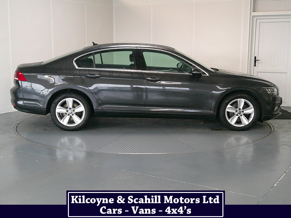 2021 Volkswagen Passat SE NAV TDI S-A DSG