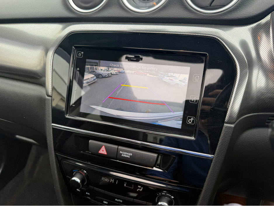 2019 Suzuki Vitara - image 19