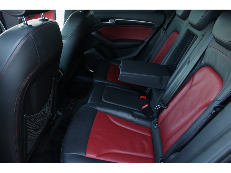 2015 Audi SQ5 - image 20