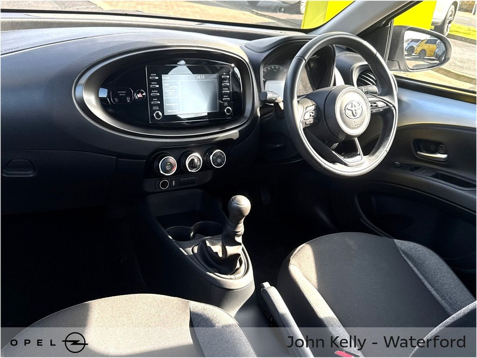 2023 Toyota Aygo X - image 7