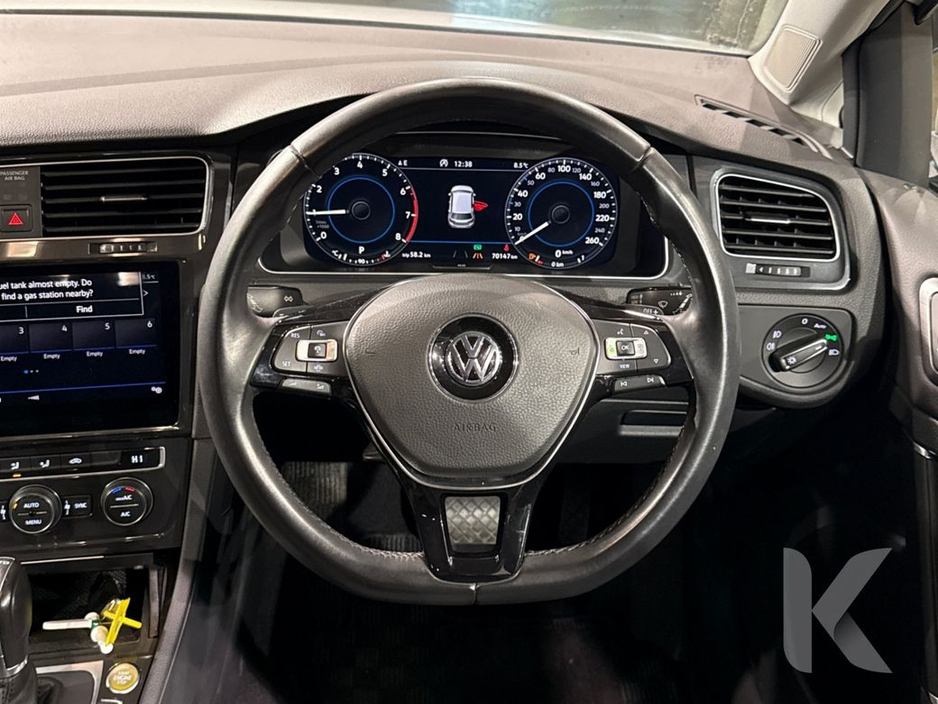 2019 Volkswagen Golf TSI COMFORT LINE - FACTORY ALLOYS - REVERSE CAMERA - DIGITAL DASH - CRUISE CONTROL - MULTI FUNCTION STEERING WHEEL €18,950
