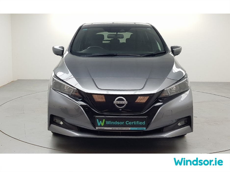 2024 Nissan Leaf - image 9