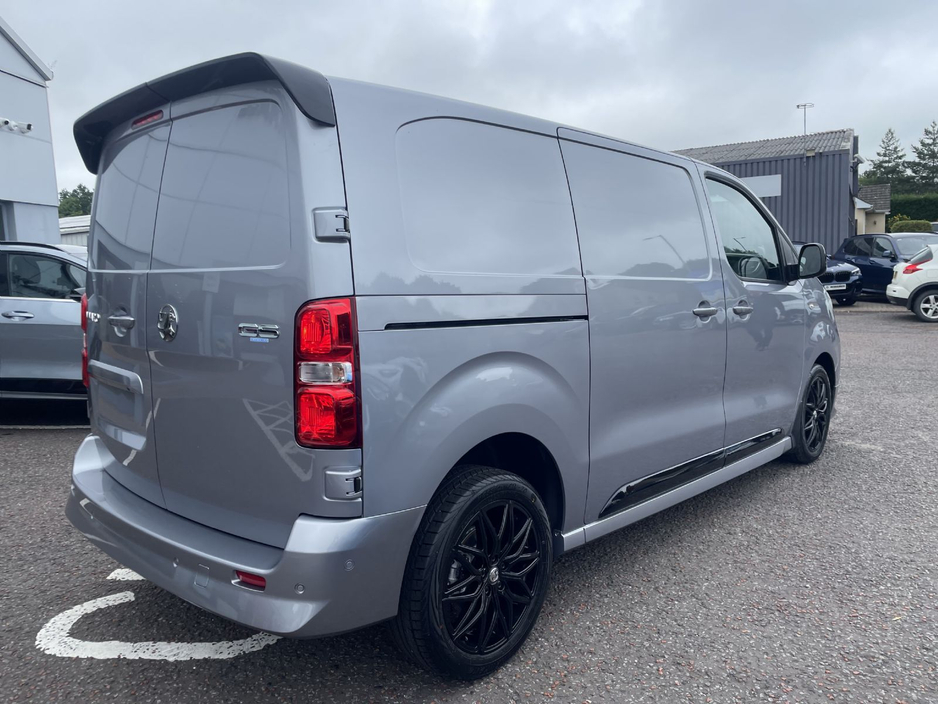 2026 Opel Vivaro - image 7