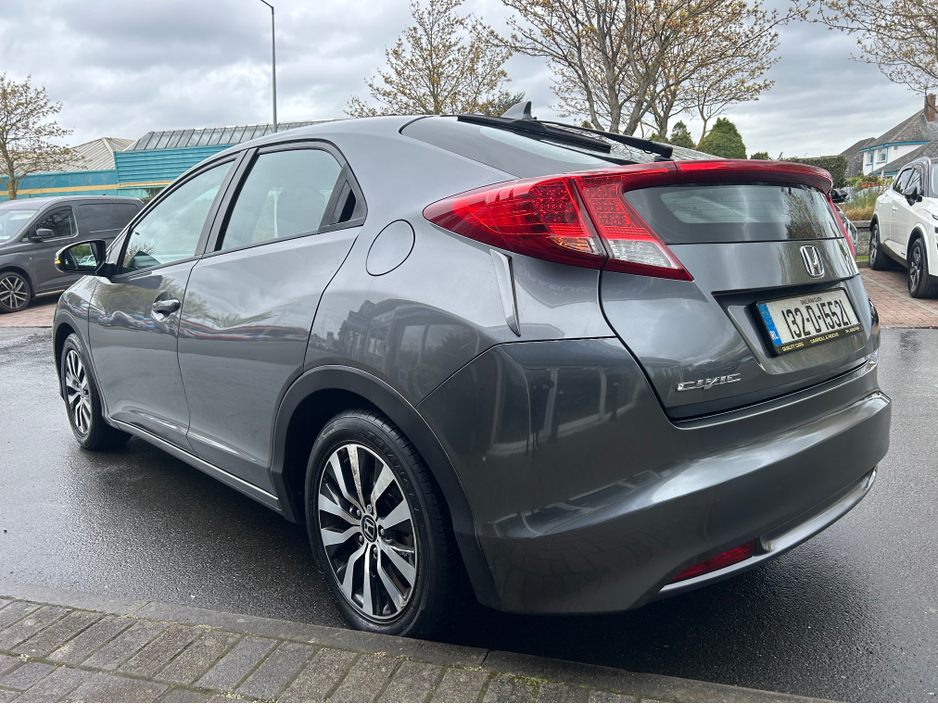 2013 Honda Civic - image 11