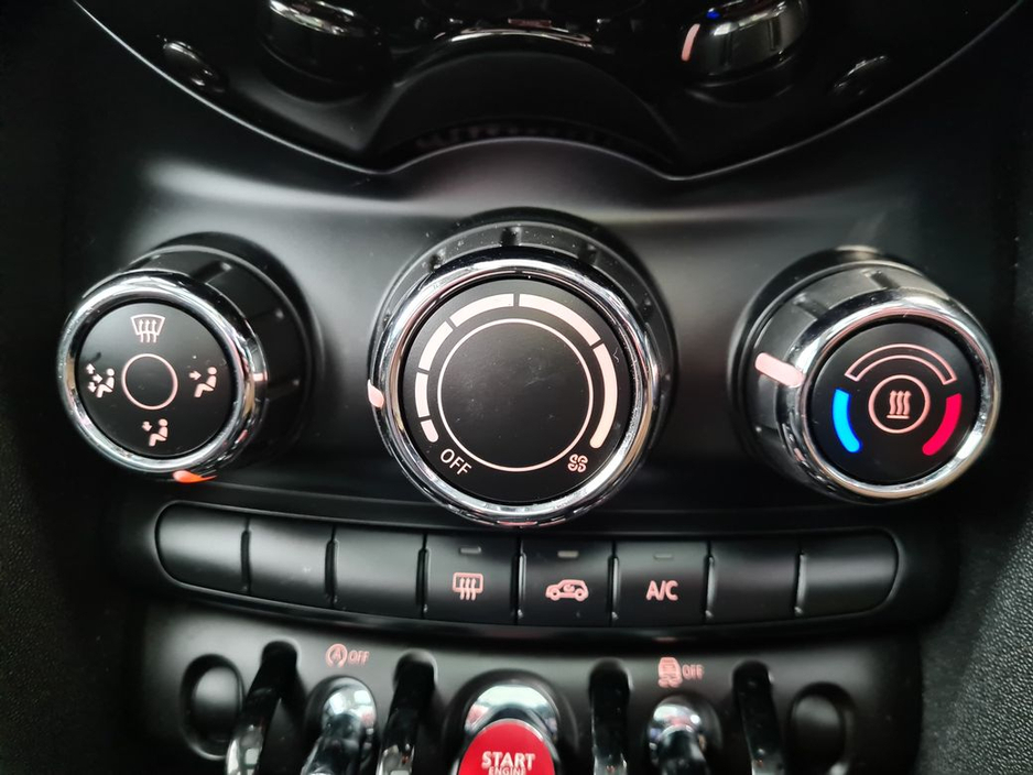 2019 MINI Cooper Classic 5dr €18,950