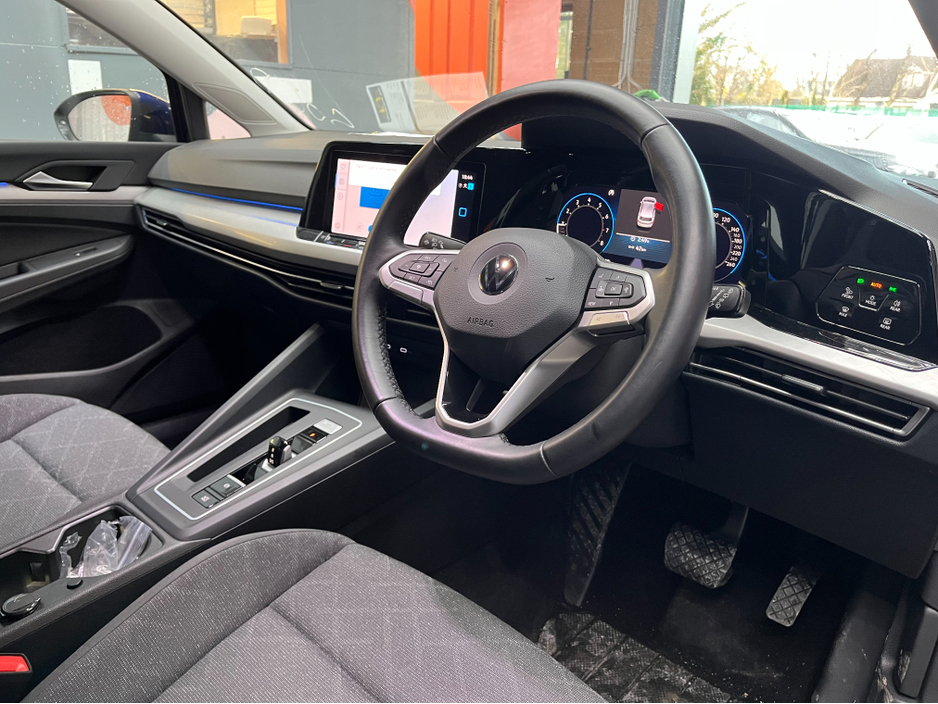 2021 Volkswagen Golf 2021 VOLKSWAGEN GOLF ETSI ACTIVE 1.0 AUTOMATIC / CRUISE CONTROL / REVERSE CAMERA / PADDLE SHIFTERS