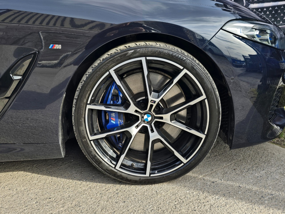 2021 BMW 8 Series - image 14