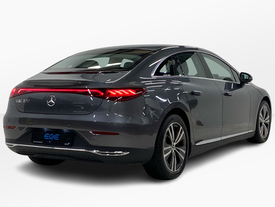 2026 Mercedes-Benz EQE - image 3