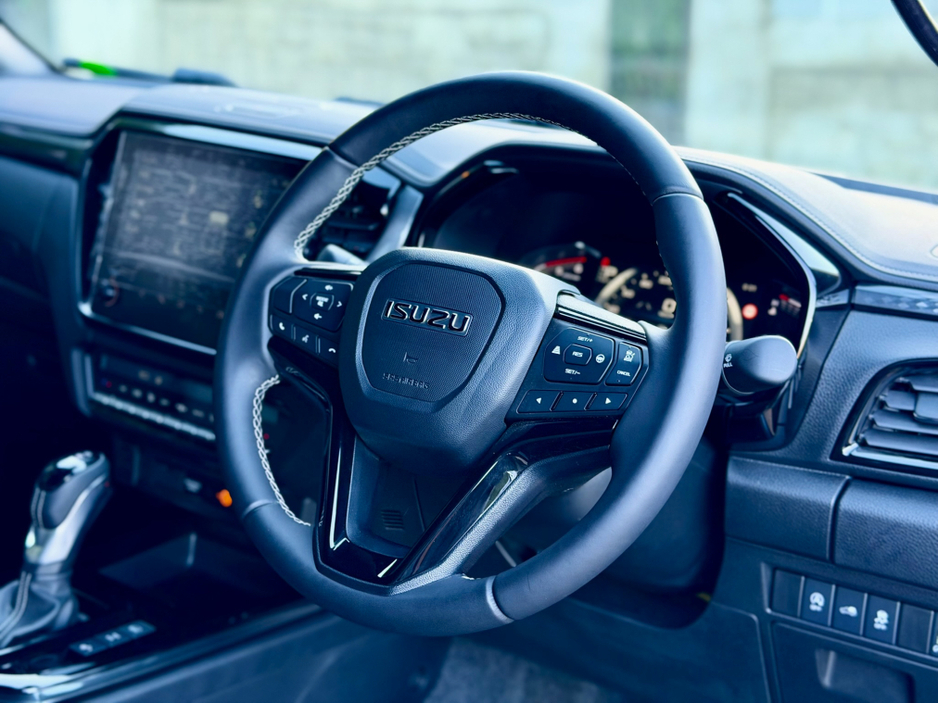 2025 Isuzu D-MAX - image 15