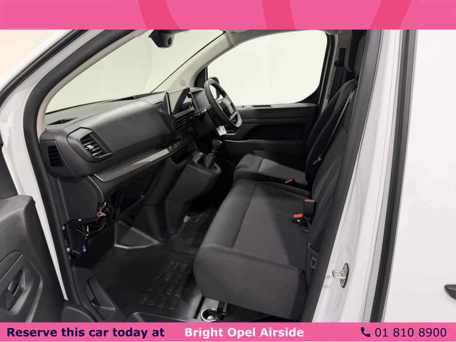 2026 Opel Vivaro 1.5 Diesel Komfort €34,950