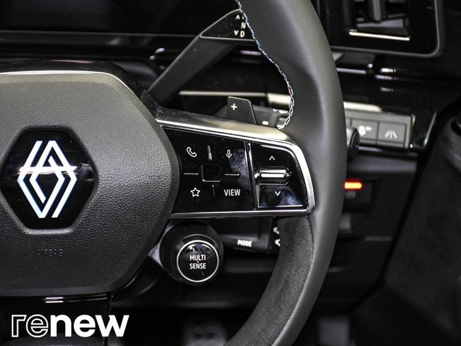 2025 Renault Austral - image 15