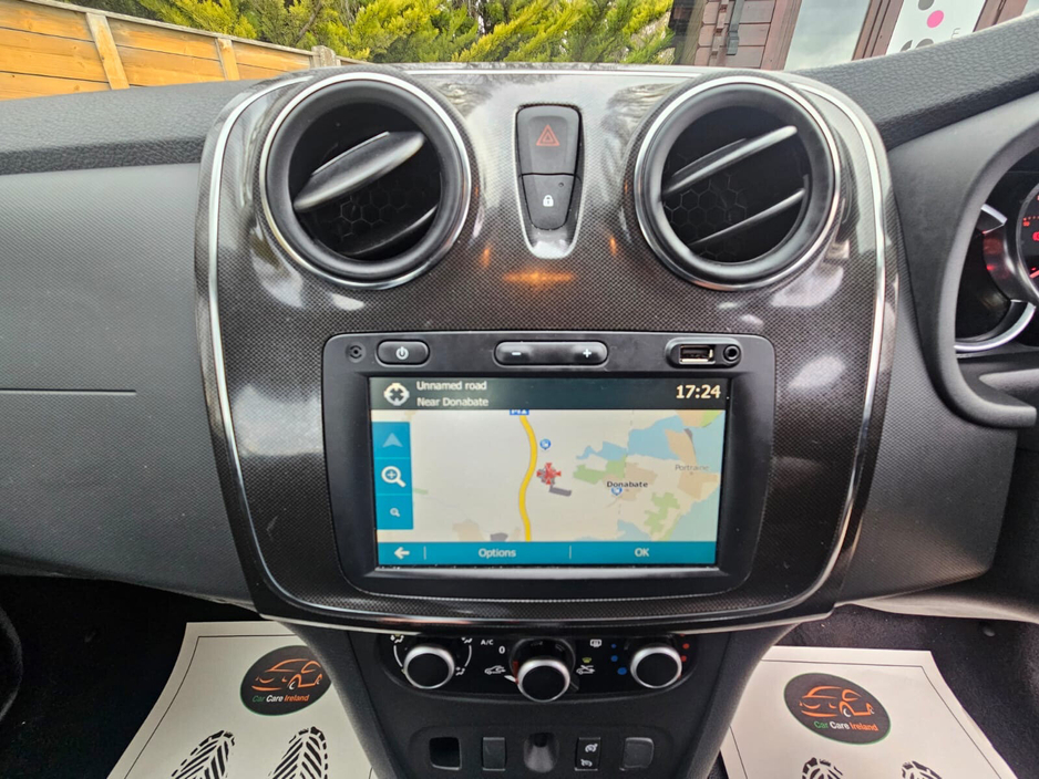 2020 Dacia Sandero - image 30