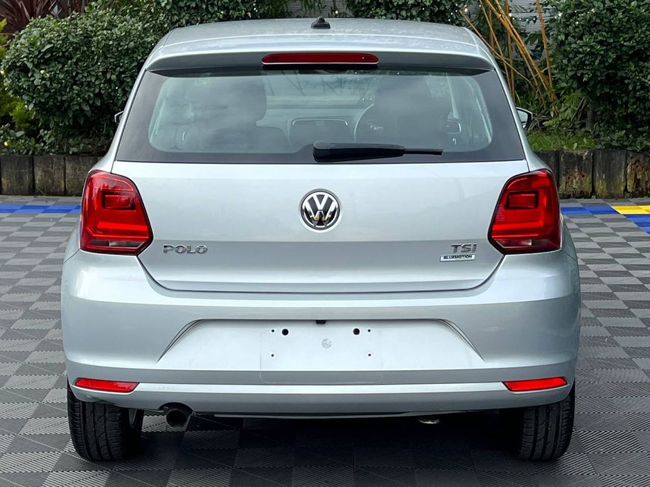 2016 Volkswagen Polo - image 16