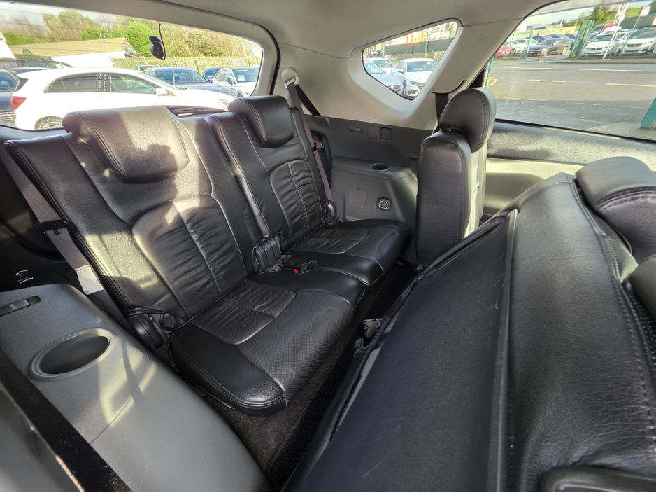 2012 Toyota Prius Alpha (7 Seater) - SELF CHARGING HYBRID -ALLOYS - REVERSE CAMERA -SIMI DEALER - LOW ROAD TAX BAND €12,450