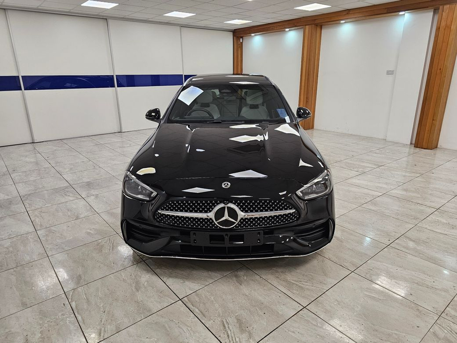 2025 Mercedes-Benz C Class PREMIUM // BLACK WITH IVORY €58,950