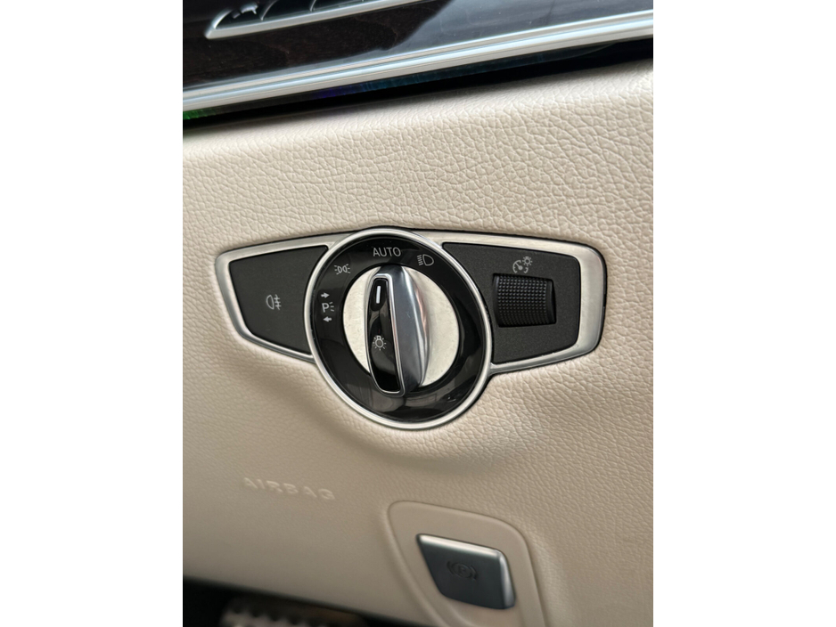 2019 Mercedes-Benz CLS Class - image 26