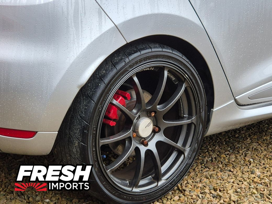 2017 Renault Clio TOP SPEC RS