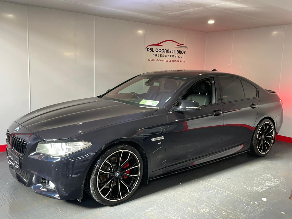 2016 BMW 5 Series - image 15