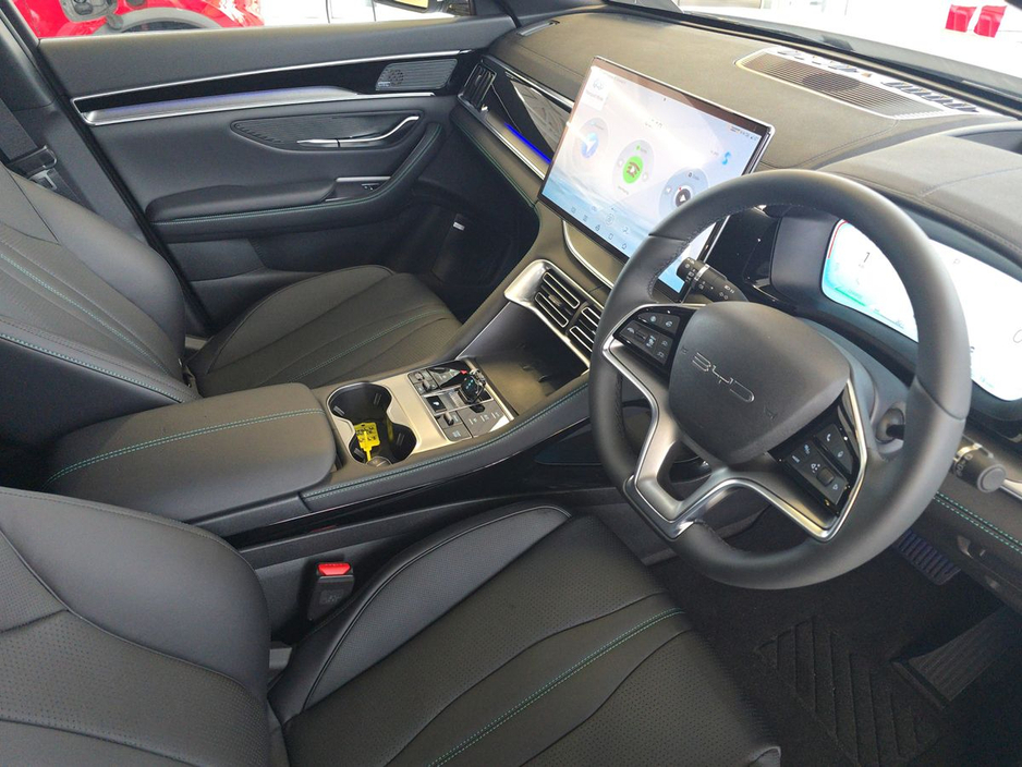 2026 BYD Seal U - image 9