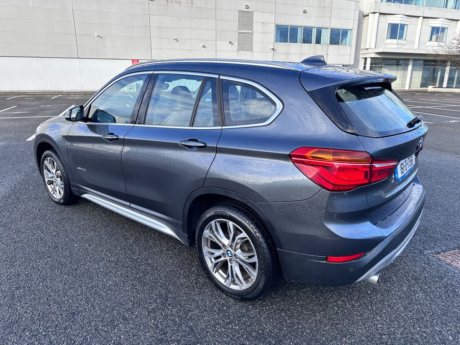 2016 BMW X1 - image 8