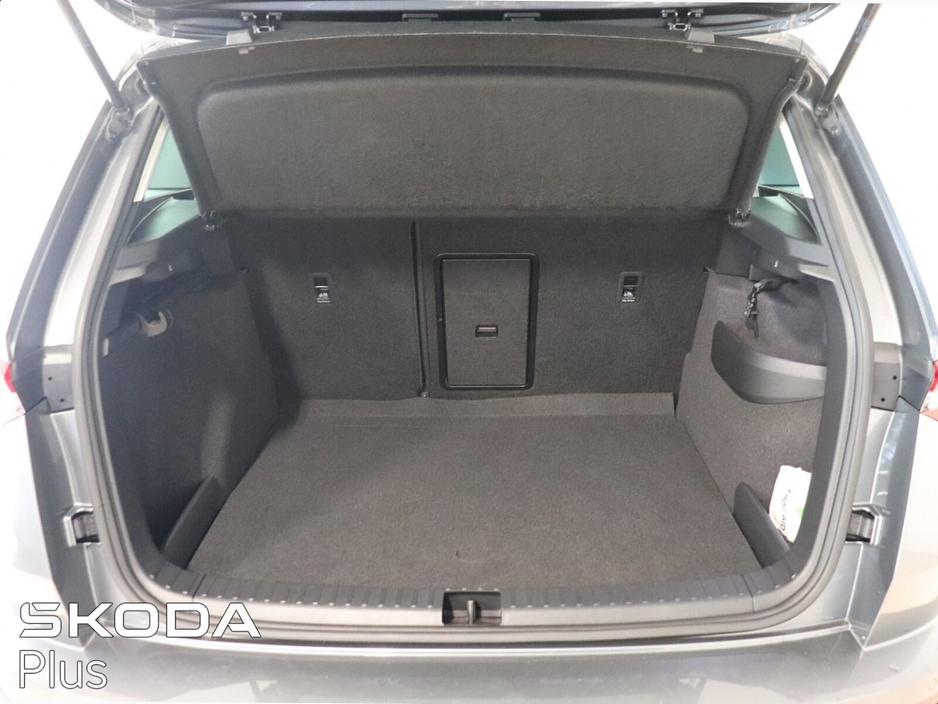 2023 Skoda Karoq - image 10