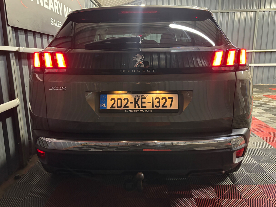 2020 Peugeot 3008 1.2 PureTech 130bhp Active €19,950