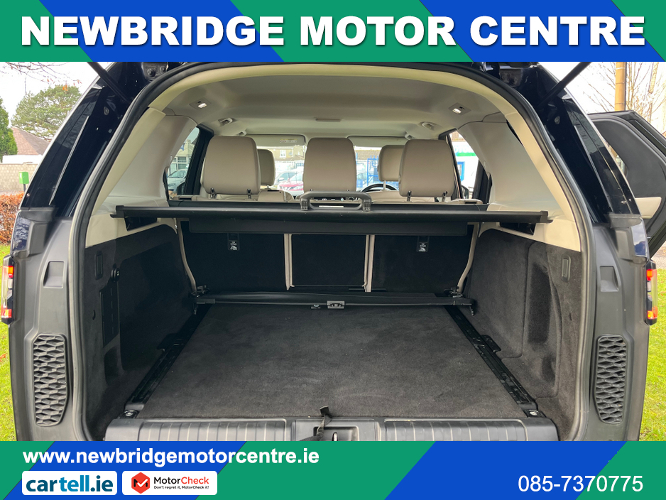 2018 Land Rover Discovery - image 10