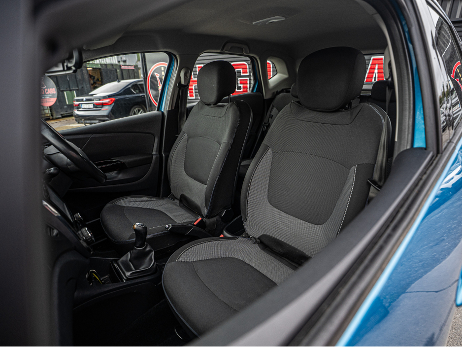 2017 Renault Captur - image 30