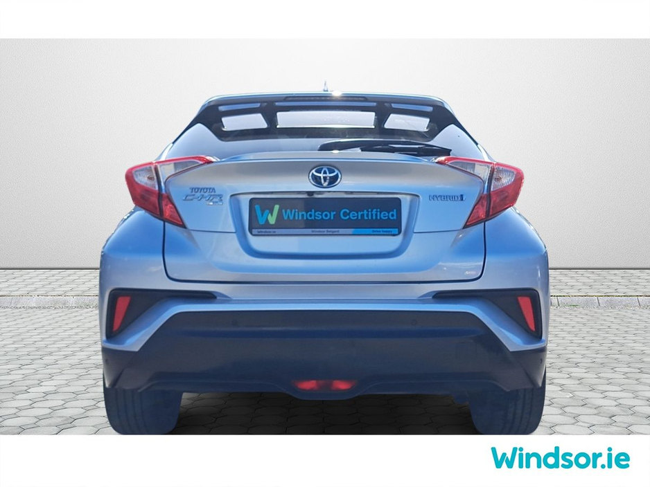 2017 Toyota C-HR - image 11