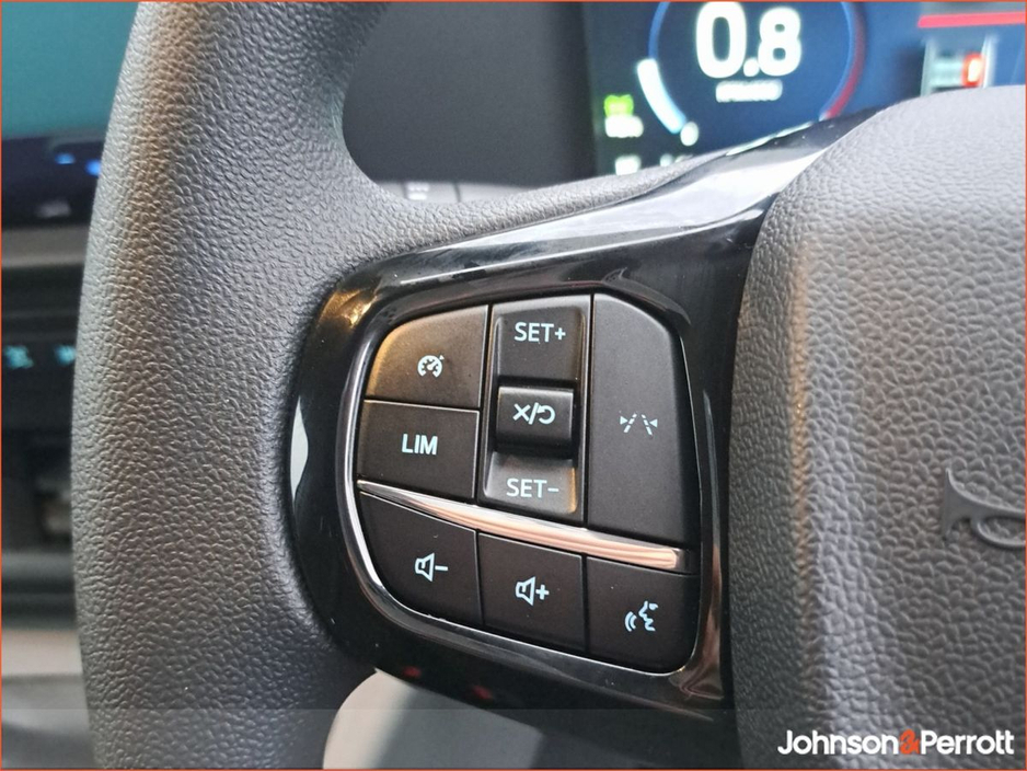 2026 Ford Transit Custom LWB Leader €32,560