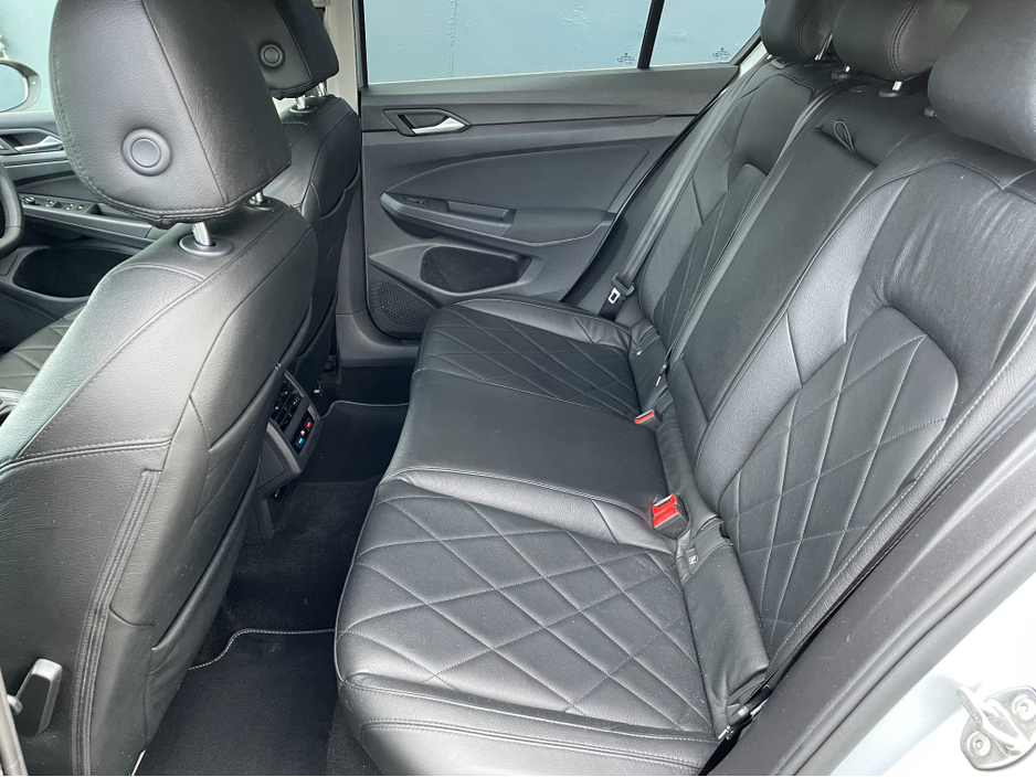 2021 Volkswagen Golf 211 STYLE 2.0 TDI  5DR LEATHER HIGH SPEC! €24,995