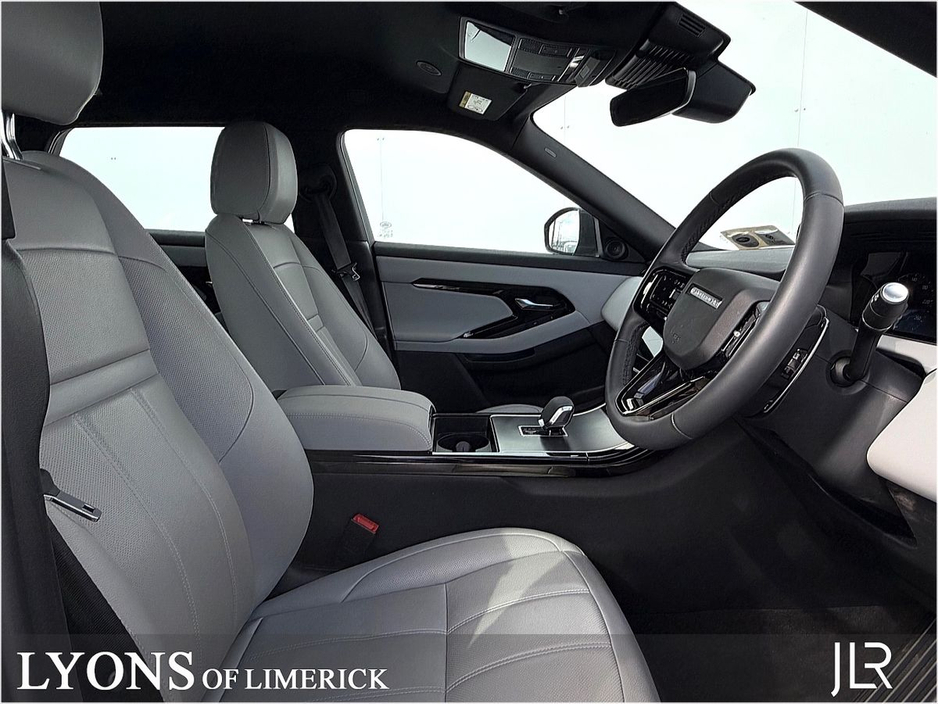 2025 Land Rover Range Rover Evoque - image 3