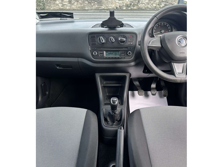 2015 Skoda Citigo - image 14