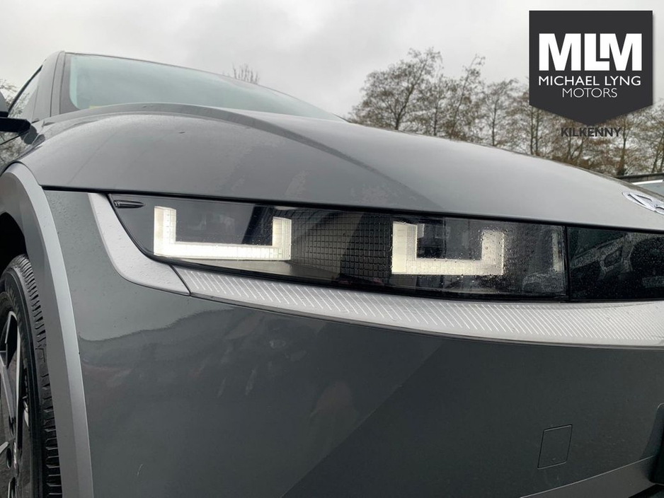 2023 Hyundai Ioniq 5 - image 4